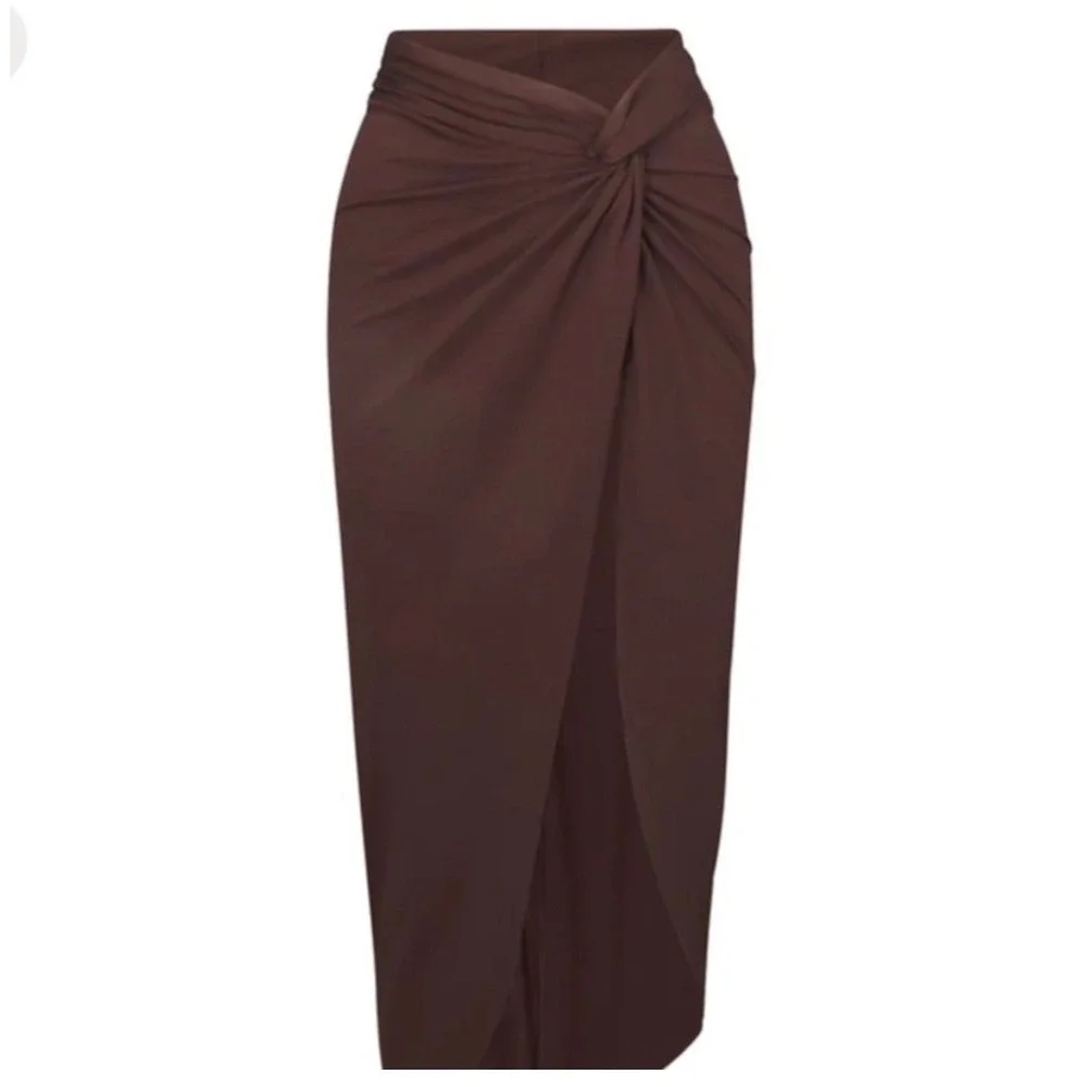 SKIMS Signature Swim‎ Sarong Skirt in Cocoa Brown, Women's Size Medium, NWT
